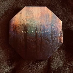 fenty beauty highlight palette